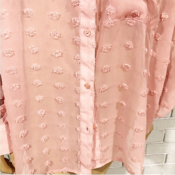 Asos Women’s Textured Pink Button Down Top - Picture 3 of 6